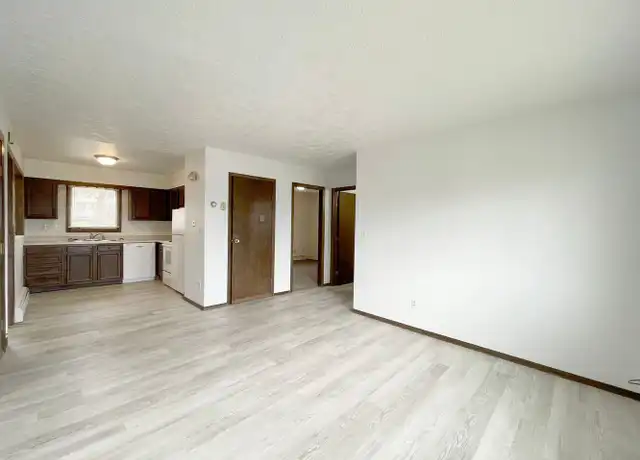 Property at 1308 14th Ave NW Unit 2, Minot, ND, 58703, 2 beds, 1 bath, [object Object]