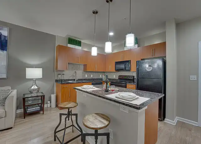 Property at Vue Greenville - 1811 Greenville Ave, Dallas, TX, 75206, 2-3 beds, 2-3 baths, [object Object]