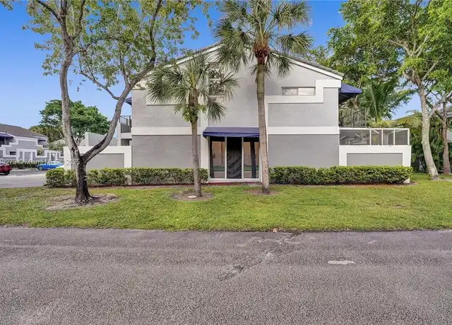 Property at 2326 SW 82nd Ter, North Lauderdale, FL, 33068, 1 bed, 1.5 baths, [object Object]