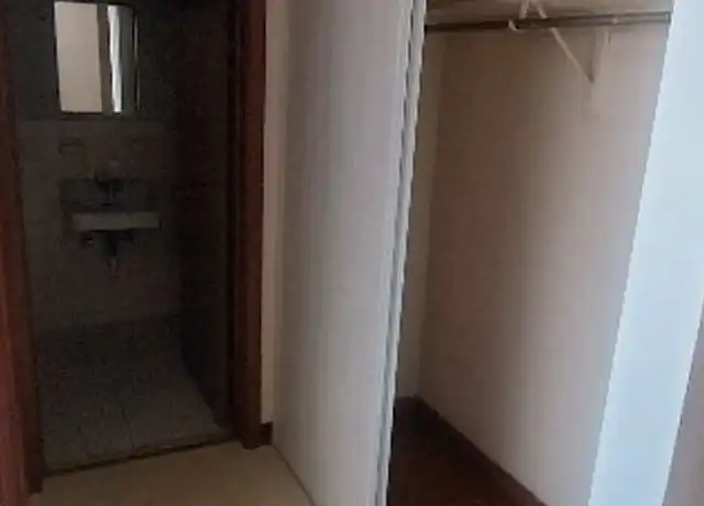 Property at 327 University Ave SE Unit 208, Minneapolis, MN, 55414, 1 bed, 1 bath, [object Object]