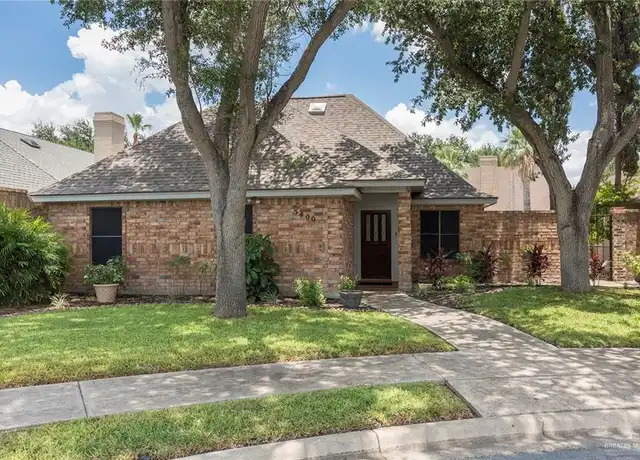 Property at 5400 N 5th St, McAllen, TX, 78504, 3 beds, 2 baths, [object Object]