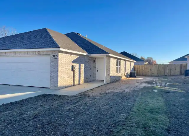 Property at 1908 Mulberry St, Wagoner, OK, 74467, 3 beds, 2 baths, [object Object]