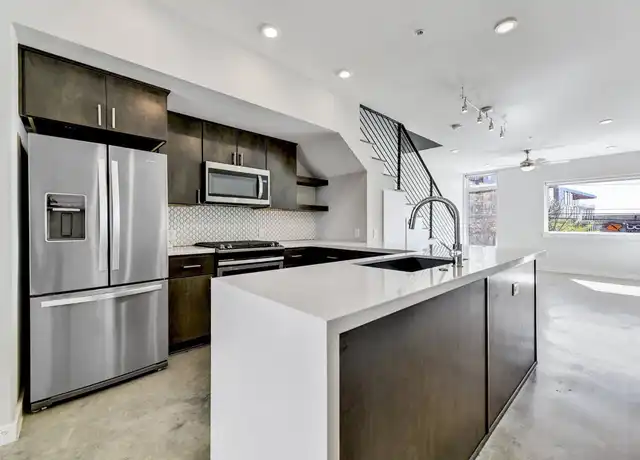 Property at 2002 E 7th St #206, Austin, TX, 78702, 2 beds, 1.5 baths, [object Object]