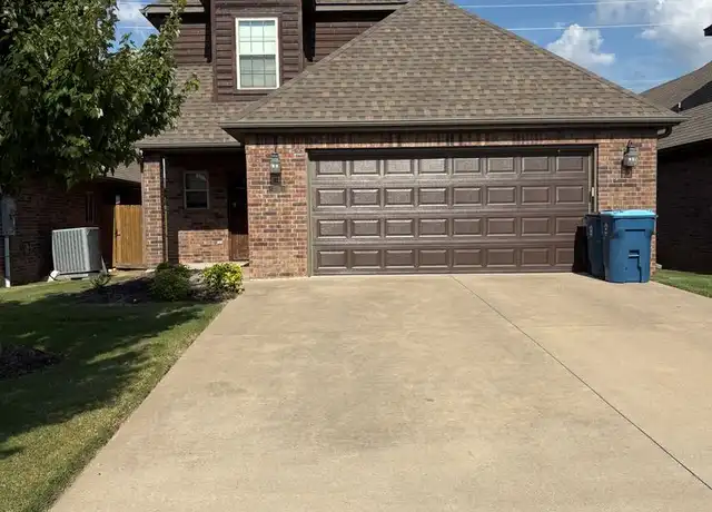 Property at 1711 SW Stonegrove Rd, Bentonville, AR, 72713, 3 beds, 2.5 baths, [object Object]
