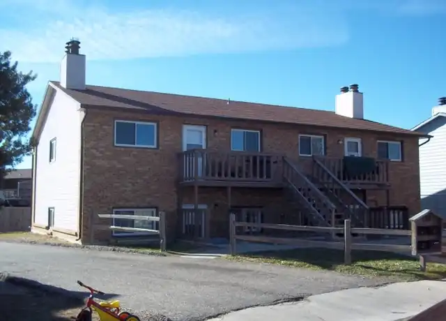 Property at 120 Clover Ct Apt B, Cheyenne, WY, 82009, 3 beds, 1 bath, [object Object]
