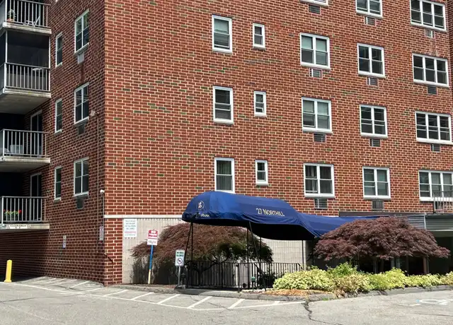 Property at 27 Northill St Unit 6C, Stamford, CT, 06907, 1 bed, 1 bath, [object Object]