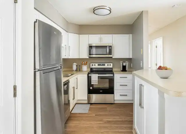 Property at Littlebrook Apartments - 100 Tower St, Hudson, MA, 01749, 2 beds, 1-2 bath, [object Object]