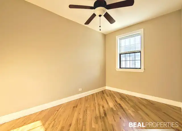 Property at 896 Green Bay Rd Unit 17, Winnetka, IL, 60093, 2 beds, 1 bath, [object Object]