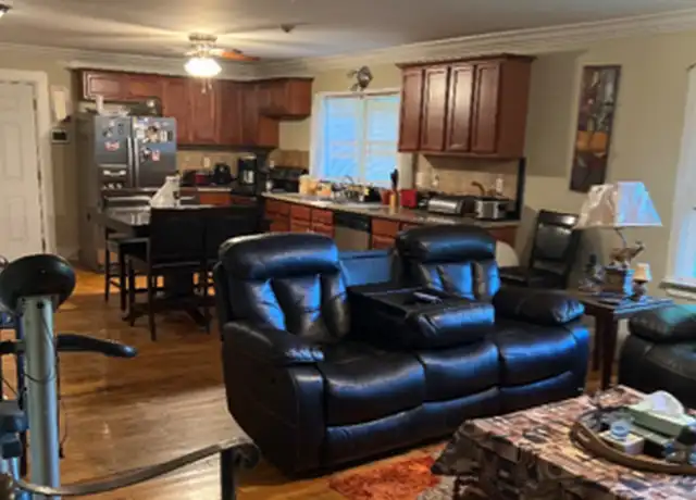 Property at 2861 Headland Dr, Atlanta, GA, 30344, 1 bed, 1 bath, [object Object]