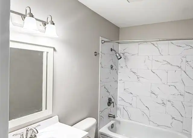 Property at 2041 Inverway Ct, Kalamazoo, MI, 49009, 1 bed, 1 bath, [object Object]