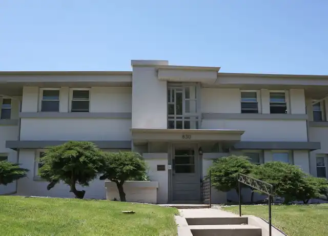 Property at 825 S 37th Ave Unit 830 03, Omaha, NE, 68105, 1 bed, 1 bath, [object Object]