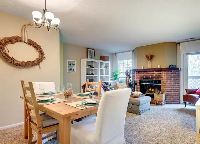 Property at Regency Woods - 2200 Plymouth Rd, Hopkins, MN, 55305, 0-1 beds, 1 bath, [object Object]