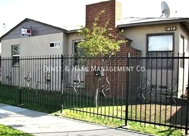 Property at 1050 Cerritos Ave Unit 01, Long Beach, CA, 90813, 2 beds, 1 bath, [object Object]