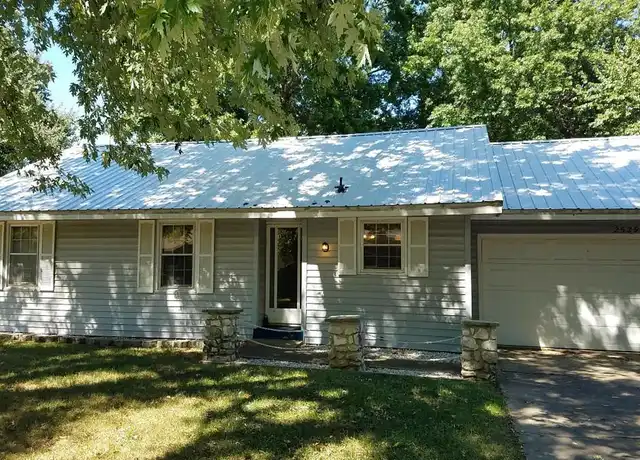 Property at 2529 W Blackburn Dr, Springfield, MO, 65807, 3 beds, 2 baths, [object Object]