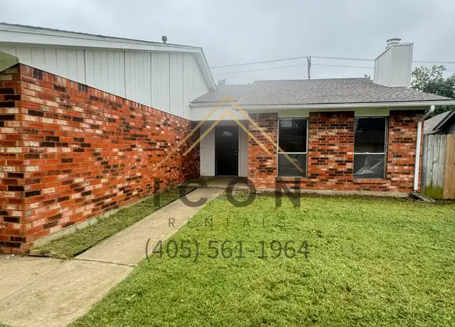 Property at 744 Royal Ln, Yukon, OK, 73099, 3 beds, 2 baths, [object Object]