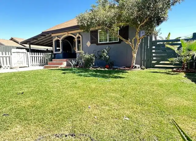 Property at 806 Kerr Ave, Modesto, CA, 95354, 3 beds, 1 bath, [object Object]