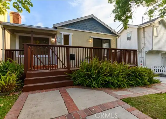 Property at 576 35th St, Manhattan Beach, CA, 90266, 3 beds, 2 baths, [object Object]