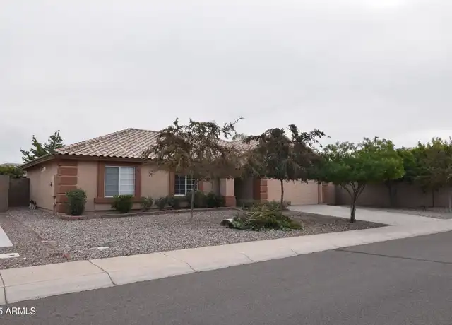 Property at 2213 S Tucana Ln, Gilbert, AZ, 85295, 3 beds, 2 baths, [object Object]