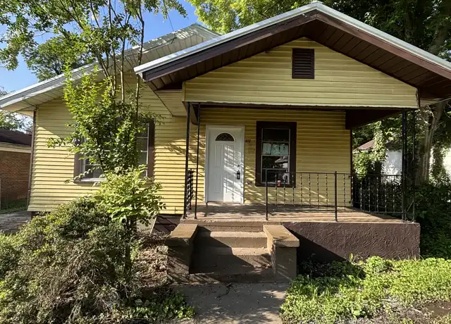 Property at 513 62nd St, Fairfield, AL, 35064, 3 beds, 2 baths, [object Object]