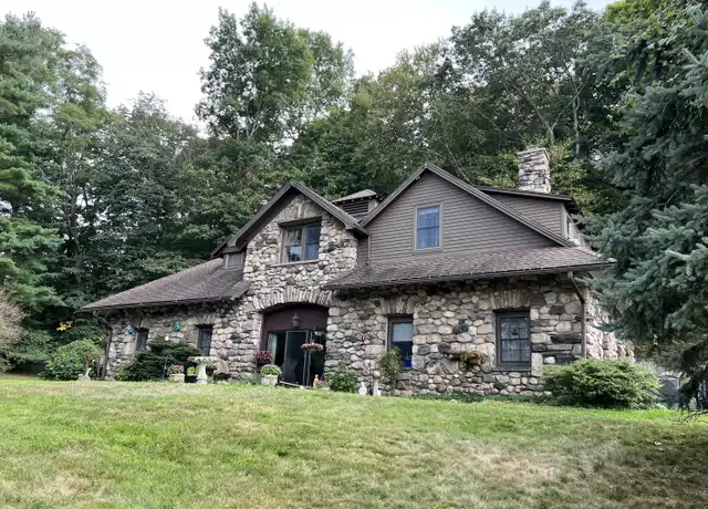Property at 49 Grandview Dr, Ridgefield, CT, 06877, 2 beds, 1 bath, [object Object]