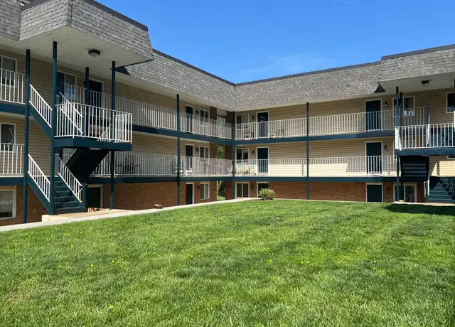 Property at 2119 Electric Rd Unit 1, Cave Spring, VA, 24018, 2 beds, 1.5 baths, [object Object]