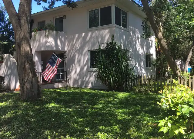 Property at 107 13th Ave N, Saint Petersburg, FL, 33701, 1 bed, 1 bath, [object Object]