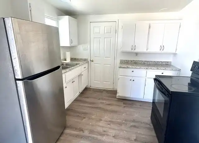 Property at 72662 Sunnyslope Dr Unit 72662, Twentynine Palms, CA, 92277, 3 beds, 1 bath, [object Object]