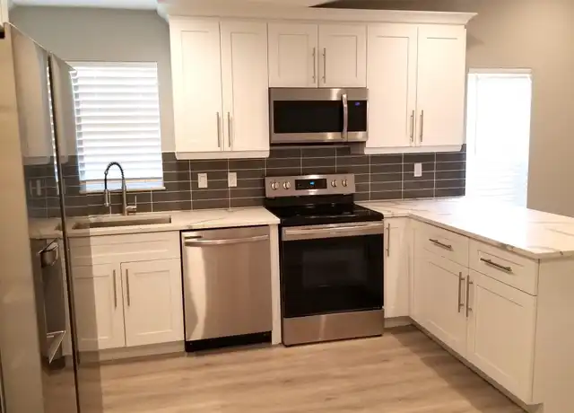 Property at 8863 SE Hobe Ridge Ave, Hobe Sound, FL, 33455, 2 beds, 2 baths, [object Object]