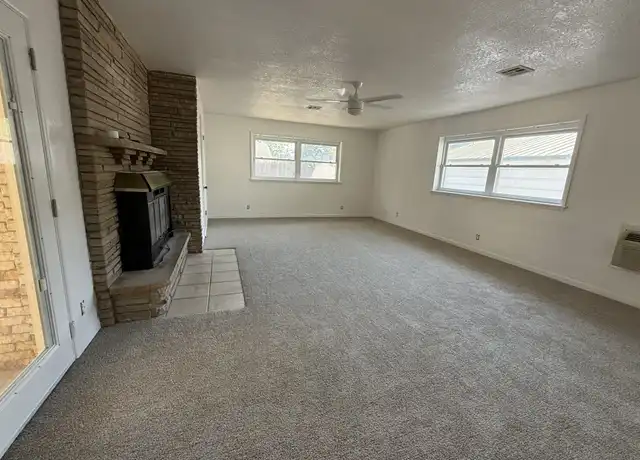 Property at 3812 E 36th St, Tulsa, OK, 74135, 3 beds, 2 baths, [object Object]