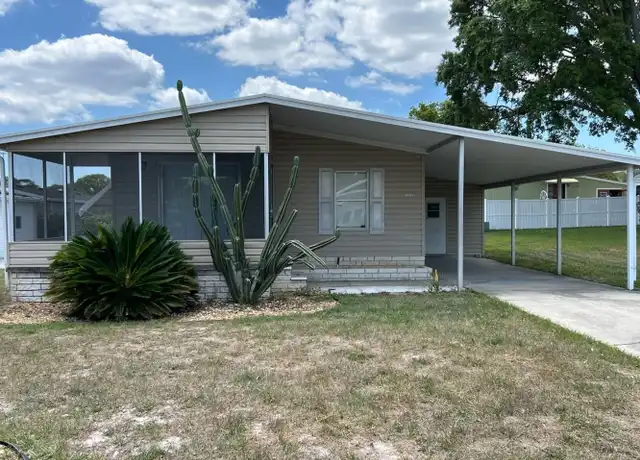 Property at 8083 Montrose Ave, Brooksville, FL, 34613, 2 beds, 2 baths, [object Object]