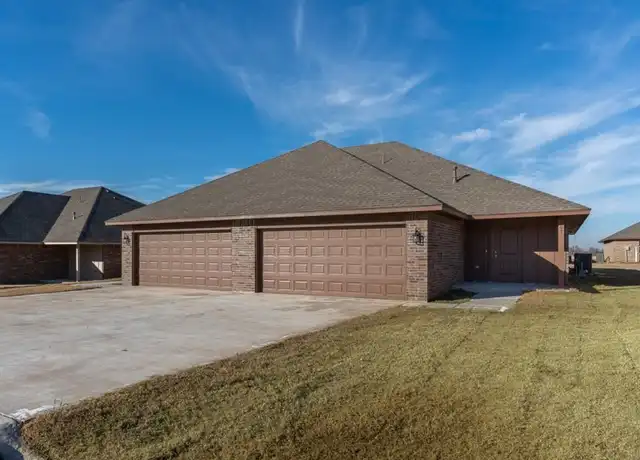 Property at 1308 E Cavanaugh St, El Reno, OK, 73036, 3 beds, 2 baths, [object Object]