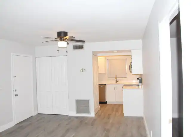 Property at 230 Lake Frances Dr, West Palm Beach, FL, 33411, 1 bed, 1 bath, [object Object]
