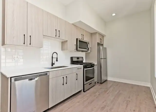 Property at 1925 S May St Unit 3R, Chicago, IL, 60608, 3 beds, 2 baths, [object Object]