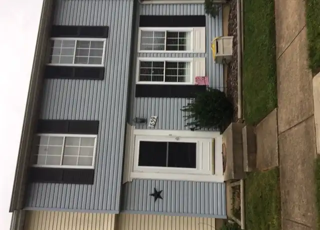 Property at 839 Oak Leaf Ct, Warrenton, VA, 20186, 3 beds, 2.5 baths, [object Object]