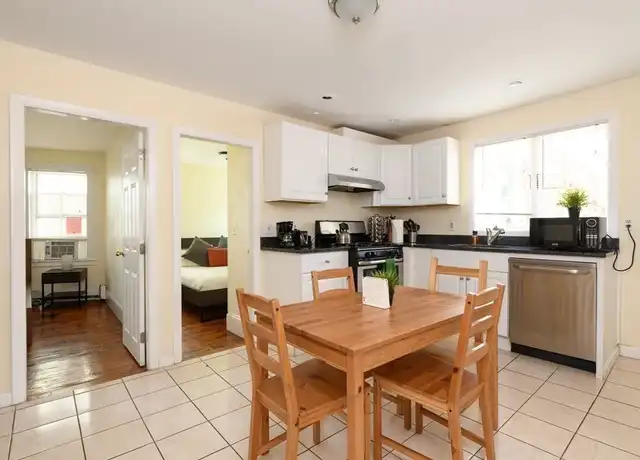 Property at 12 Kilby St Unit 1L, Somerville, MA, 02143, 3 beds, 1 bath, [object Object]