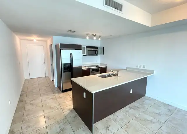 Property at 1900 N Bayshore Dr #1709, Miami, FL, 33132, 1 bed, 1 bath, [object Object]