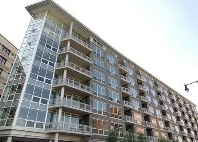 Property at 845 N Kingsbury St, Chicago, IL, 60610, 1 bed, 1 bath, [object Object]