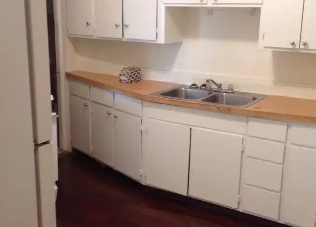 Property at 166 George St W Unit 6, St Paul, MN, 55107, 3 beds, 1 bath, [object Object]