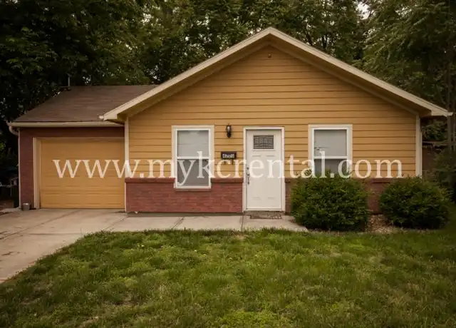 Property at 4228 Mission Rd, Kansas City, KS, 66103, 3 beds, 2 baths, [object Object]
