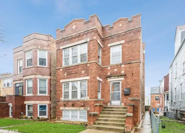 Property at 3535 W School St Unit 2, Chicago, IL, 60618, 2 beds, 1 bath, [object Object]
