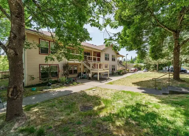 Property at 6552 SW 19th Ave, Portland, OR, 97239, 1 bed, 1 bath, [object Object]