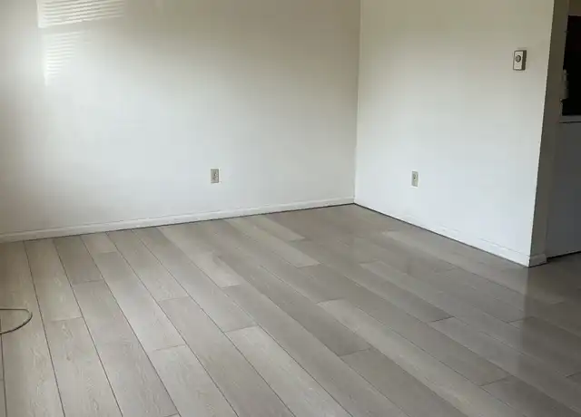 Property at 5271 Eastwick Dr Unit 5307, Fort Wayne, IN, 46815, 1 bed, 1 bath, [object Object]