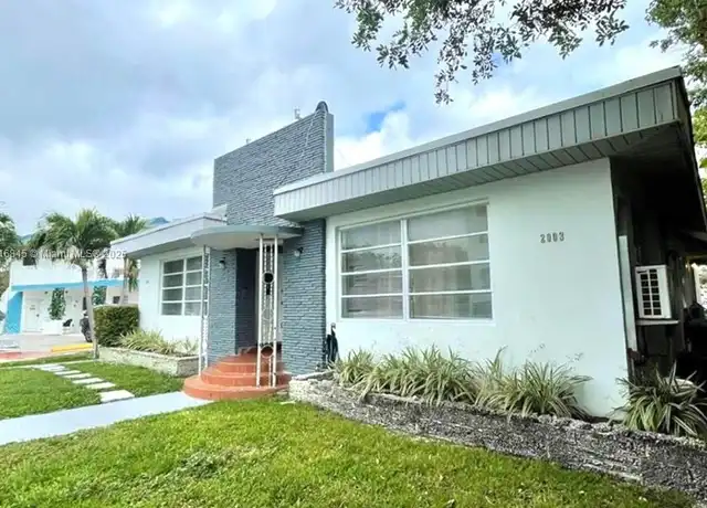 Property at 2003 Marseille Dr Unit A, Miami Beach, FL, 33141, 1 bed, 1 bath, [object Object]