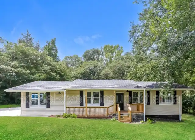 Property at 527 Walton Rd, Monroe, GA, 30656, 3 beds, 2 baths, [object Object]