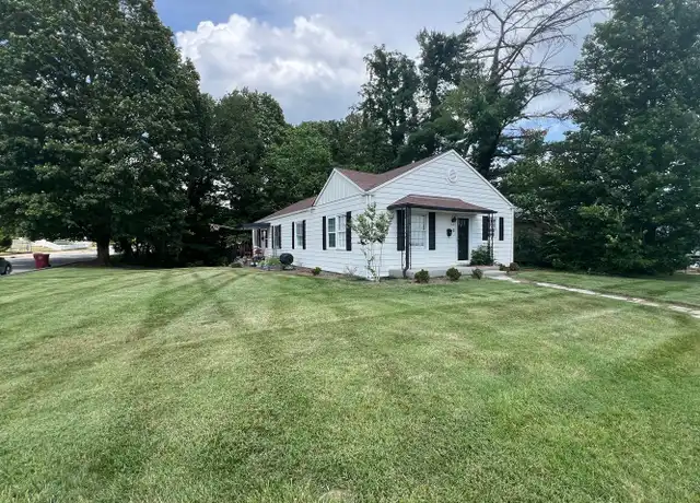 Property at 1110 N Roan St, Johnson City, TN, 37601, 1 bed, 1 bath, [object Object]