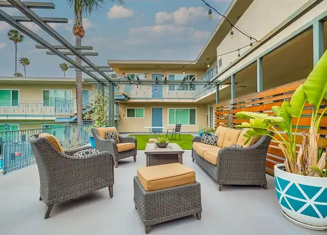 Property at 621 E 99th St, Inglewood, CA, 90301, 2 beds, 1.5-2 baths, [object Object]