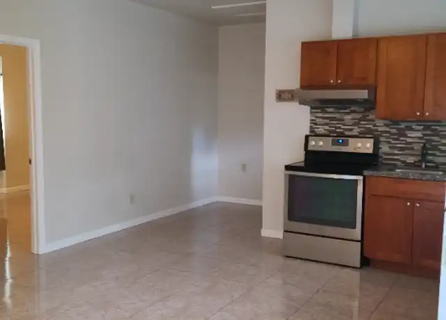 Property at 155 Hiolani St, Makawao, HI, 96768, 2 beds, 1 bath, [object Object]
