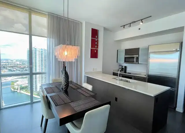 Property at 55 SE 6th St #4102, Miami, FL, 33131, 2 beds, 2 baths, [object Object]
