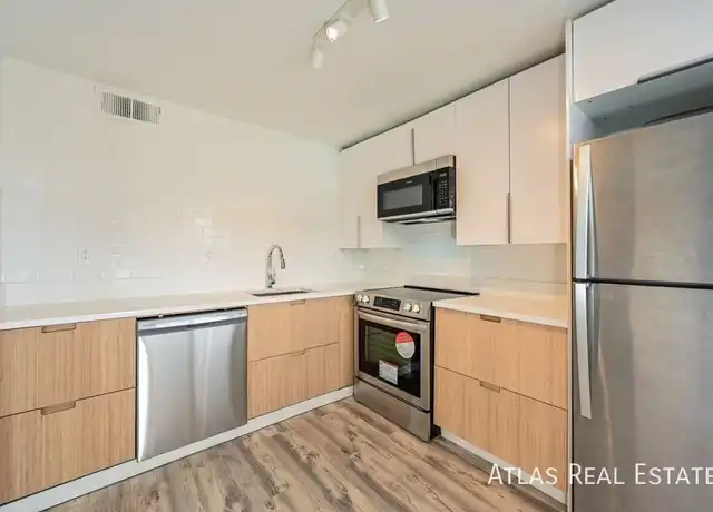 Property at 2560 N Ogden St Unit 6, Denver, CO, 80205, 2 beds, 1 bath, [object Object]