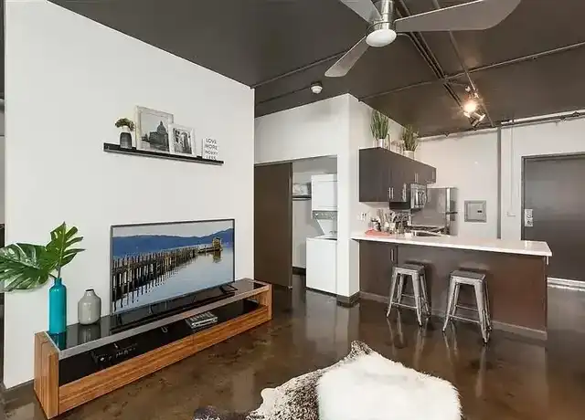 Property at Square One - 1040 Avenue of the Oaks, Sparks, NV, 89431, 1 bed, 1 bath, [object Object]
